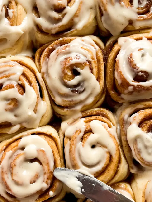 Brown Butter Sourdough Cinnamon Rolls